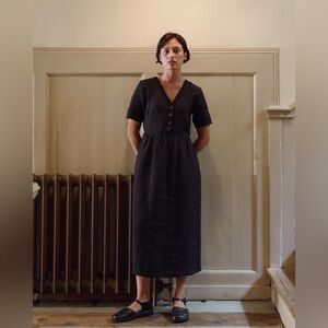 NWT Pyne & Smith No. 31 in black linen size XS